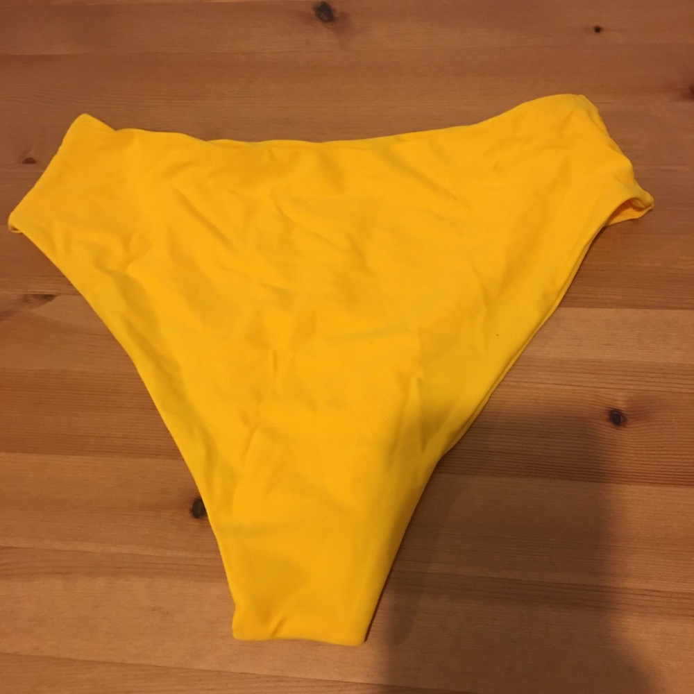 Bikini set - Picture 9 of 9